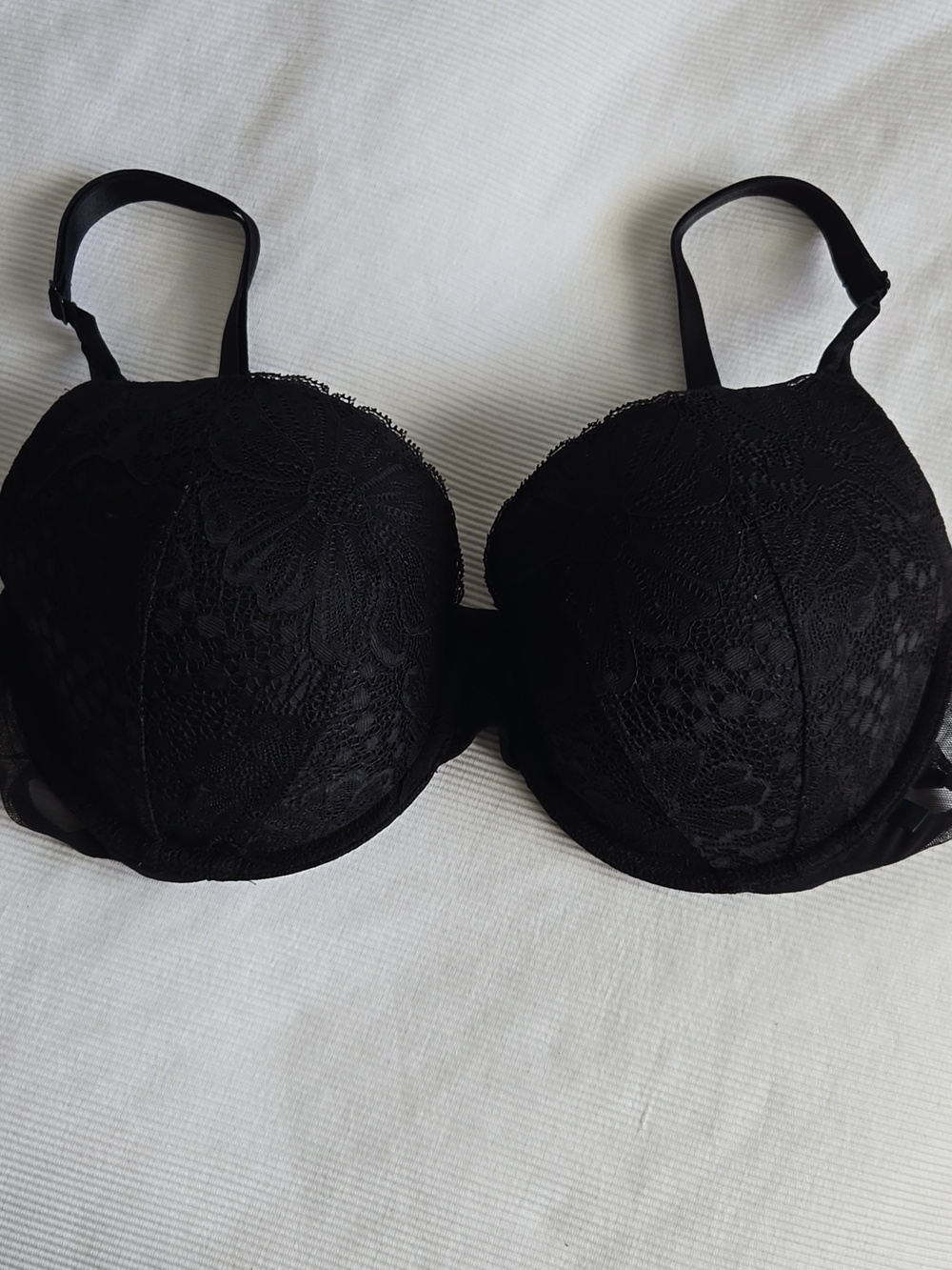 Victoria's Secret Black Lace Push-Up Bra